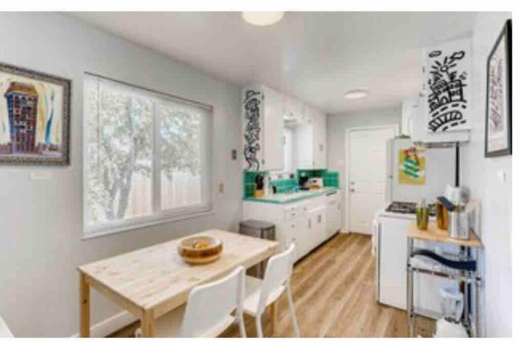サクラメント Smart Eclectic Art House Near Uc Davis Med Centerヴィラ エクステリア 写真